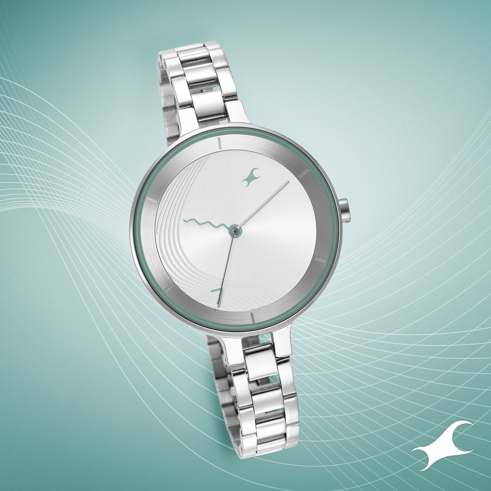 Fastrack Stunners Quartz Analog Silver Dial Metal Strap Watch for Girls