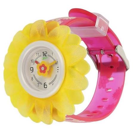 Zoop By Titan Quartz Analog Silver Dial PU Strap Watch for Kids C4005PP03