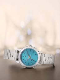 Fastrack Fundamentals Quartz Analog Blue Dial Stainless Steel Strap Watch for Girls 68010SM02
